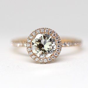 Halo 2.05 Carat Diamonds 18k Rose Gold Halo Ring